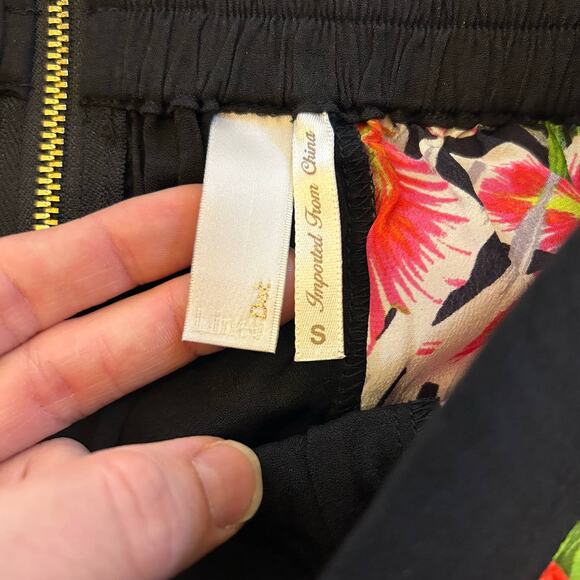 Line & Dot Revolve Womens Tropical Floral Print Black Crop Pants Small NWT - Picture 5 of 12